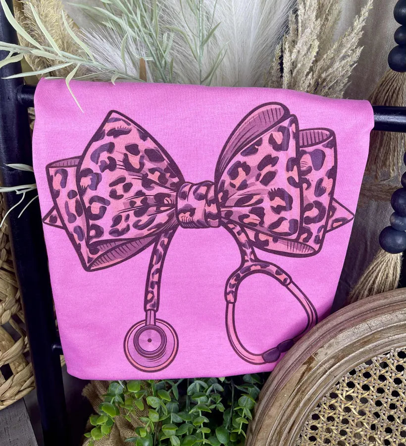 Leopard Bow Stethoscope (Gildan Tee)
