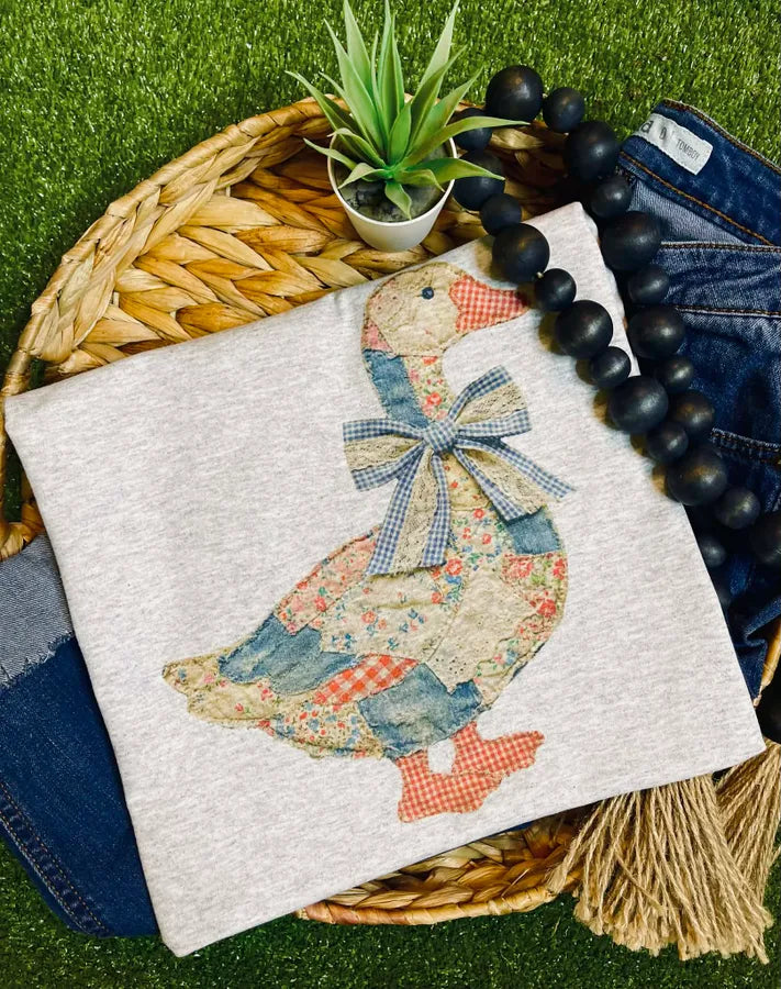 Patchwork Goose ( Gildan Tee)