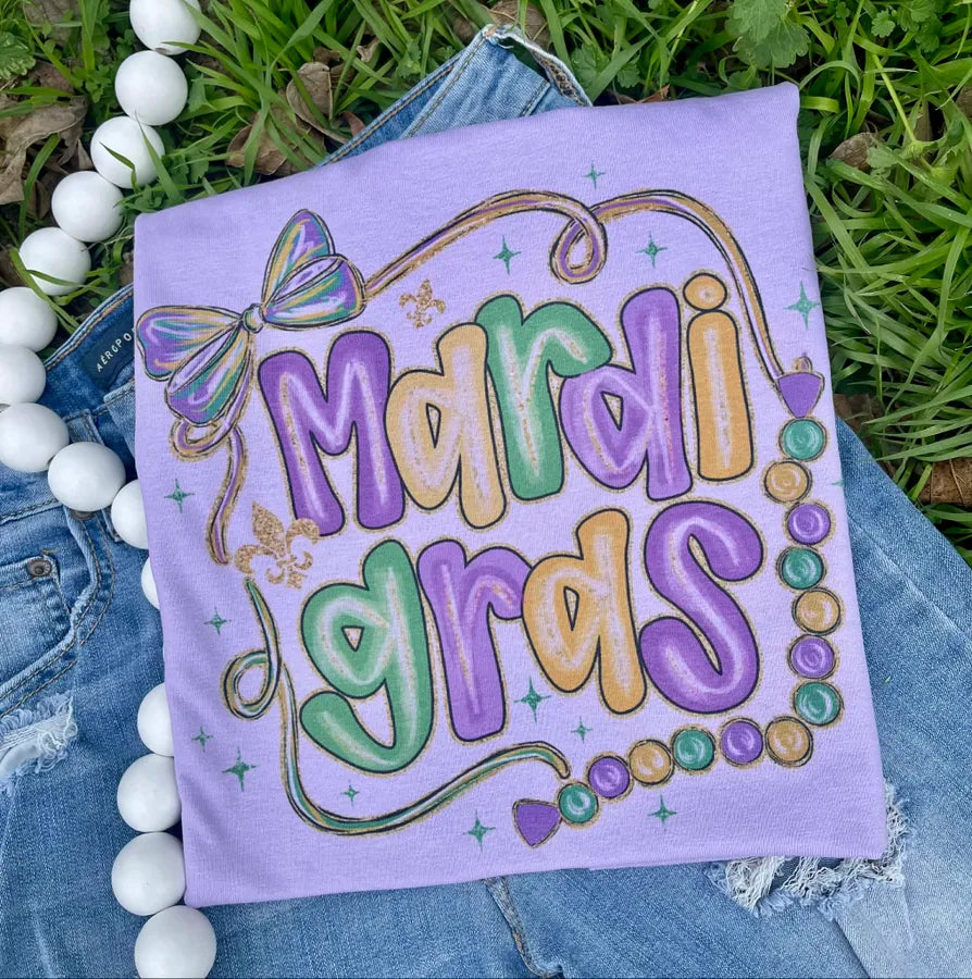 Mardi Gras with Bows and Beads (Gildan Tee)